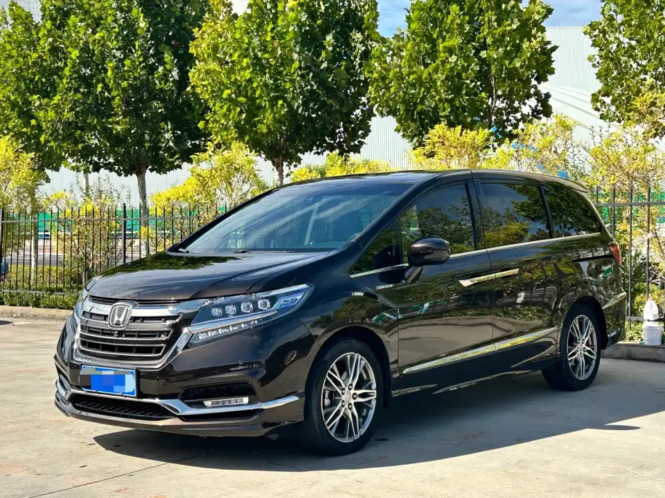 Honda Elysion 2.0L Hybrid Supreme Edition 2019