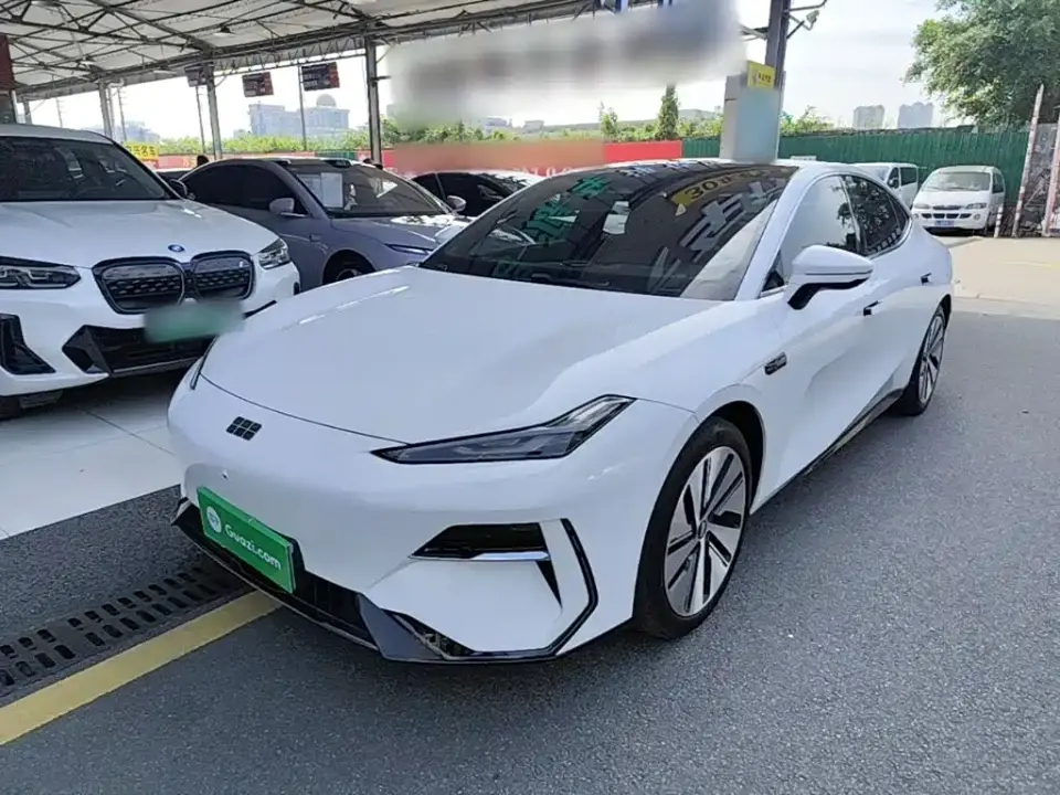 Geely Galaxy Galaxy E8 550km RWD MAX 2024