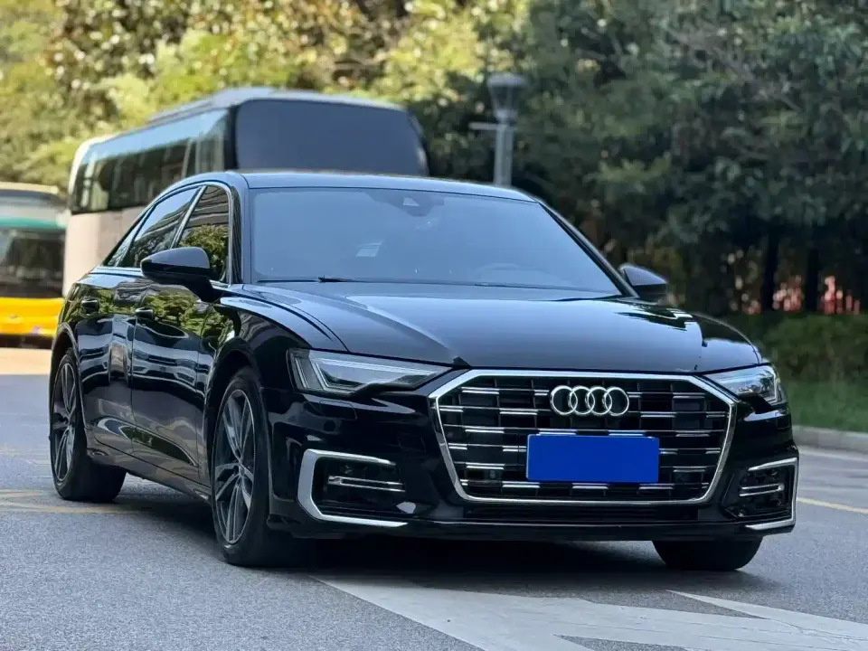 Audi A6L Facelift 45 TFSI Premium Dynamic 2023