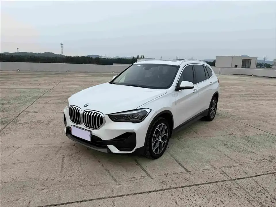 BMW X1 sDrive25Li Leading 2023