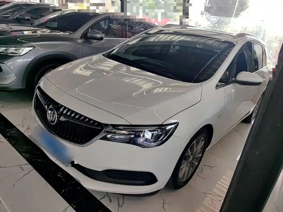 Buick GL6 323T Mild Hybrid Connected Luxury 2021