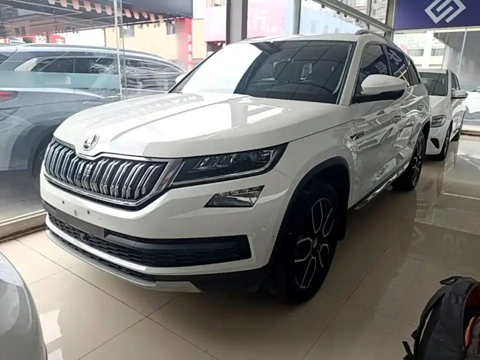 Skoda Kodiaq Facelift TSI330 7-seat 2WD Luxury Tech Edition 2019