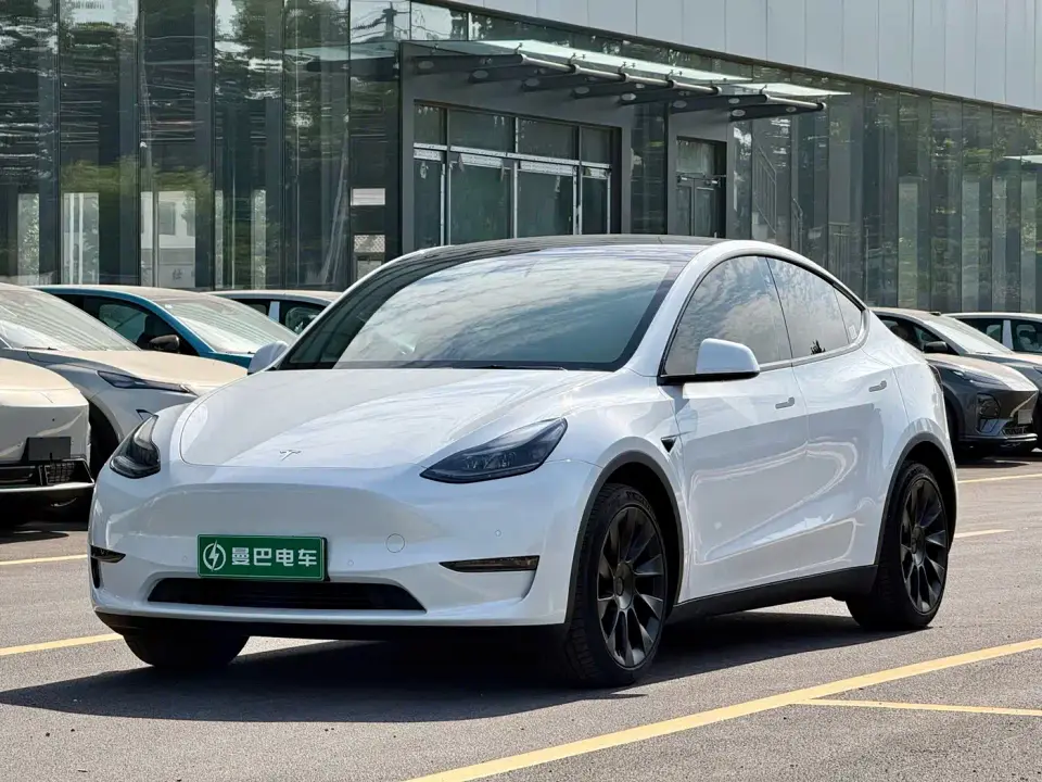 Tesla Model Y Long Range AWD 2022