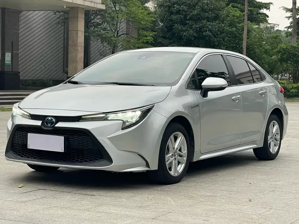 Toyota Levin Dual Hybrid 1.8H E-CVT Leading Edition 2022