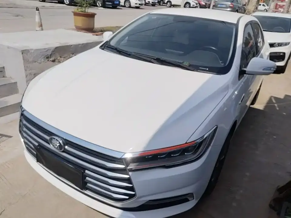 BYD Qin 1.5L Automatic Luxury Edition 2019