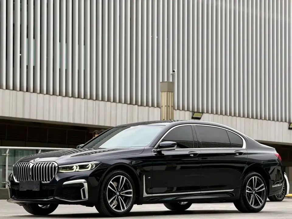 BMW 7 Series Model 730Li M Sport Package 2021