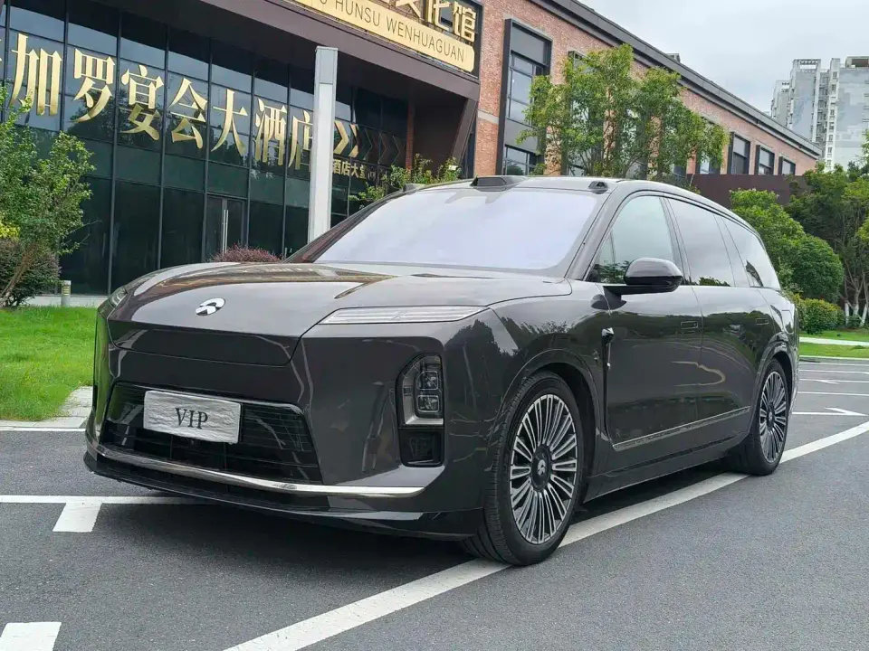 NIO ES8 Model 6-Seat Executive Luxury Edition 2025