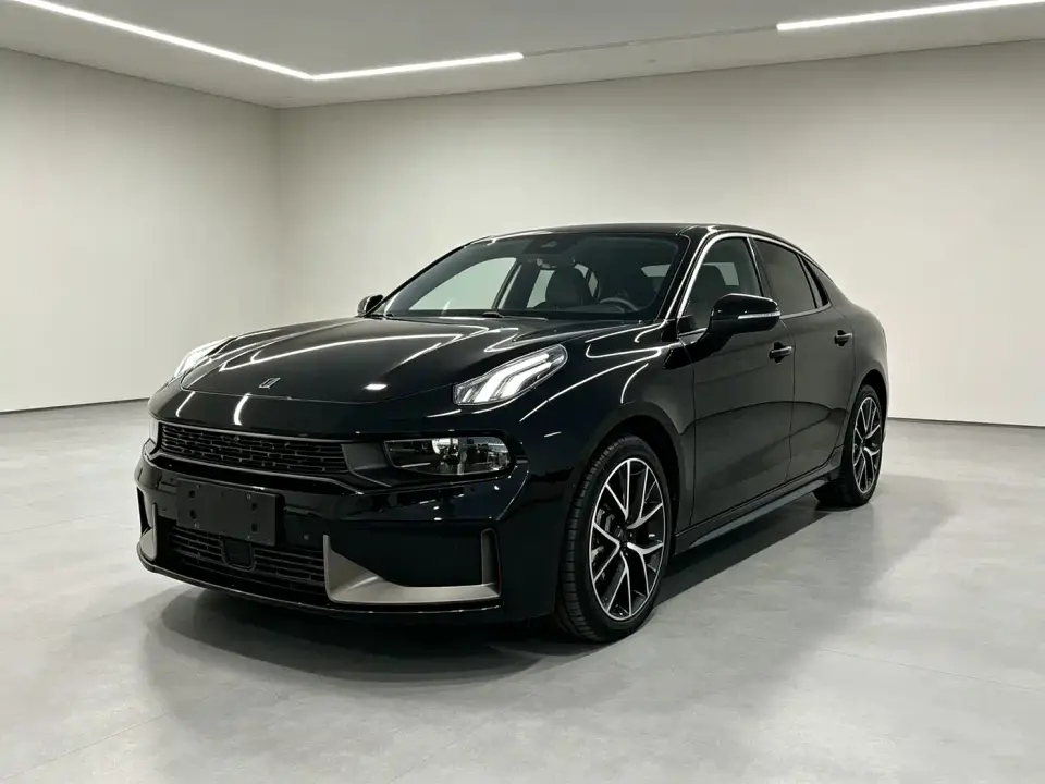 Lynk & Co 03 1.5TD DCT Power Pro Edition 2020