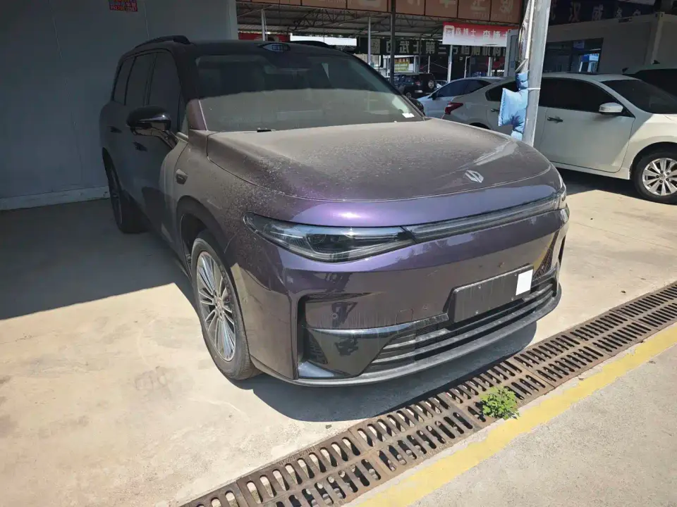 Leapmotor C16 Model Year EREV 280 LiDAR Edition 6-Seater 2025
