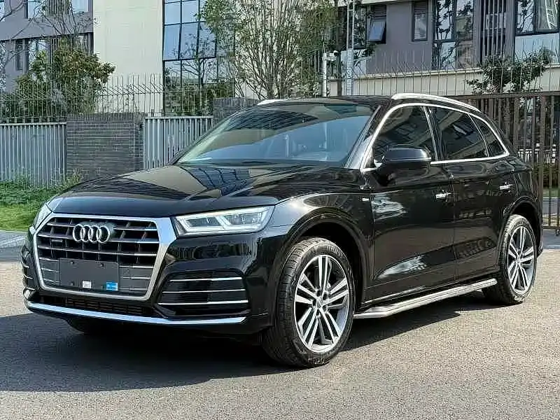 Audi Q5L 40 TFSI Prestige Fashion 2020