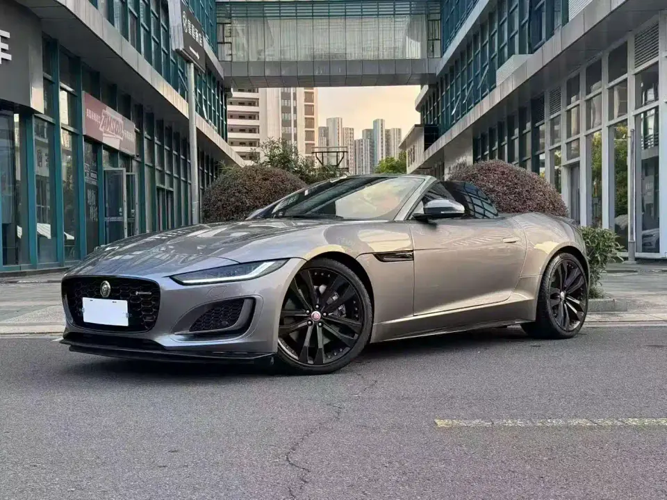 Jaguar F-TYPE Model P300 Convertible R-DYNAMIC BLACK 2023