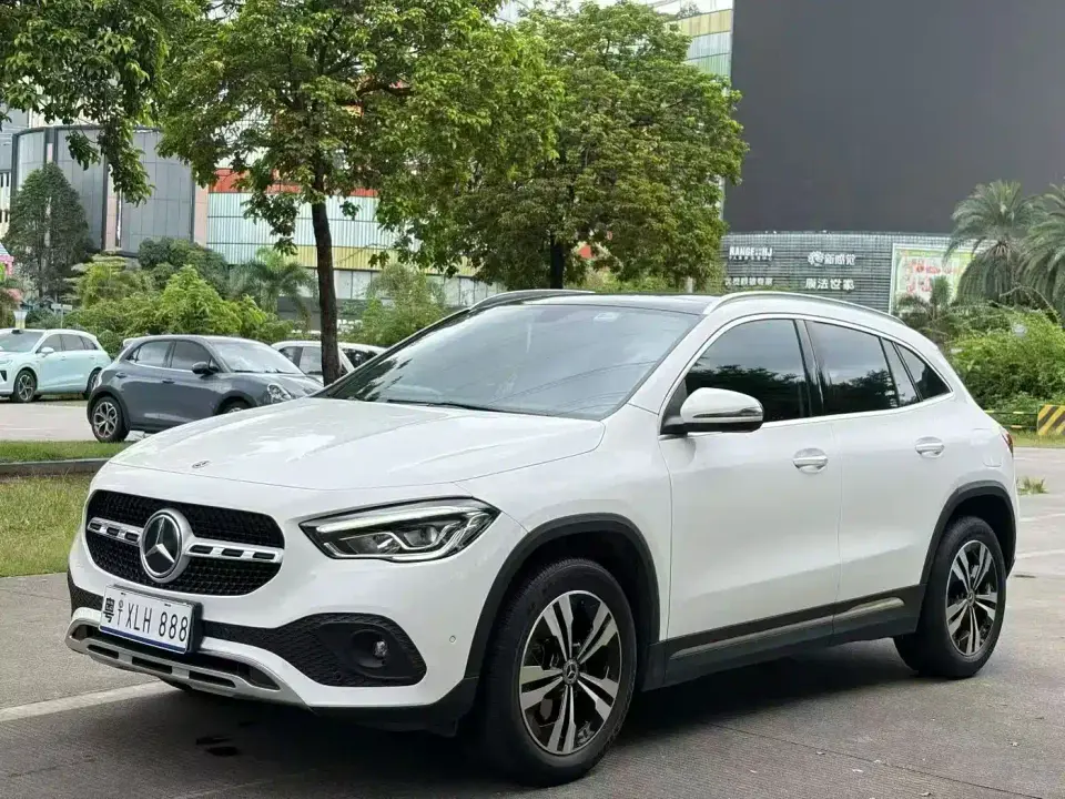 Mercedes-Benz GLA-Class GLA 200 2021