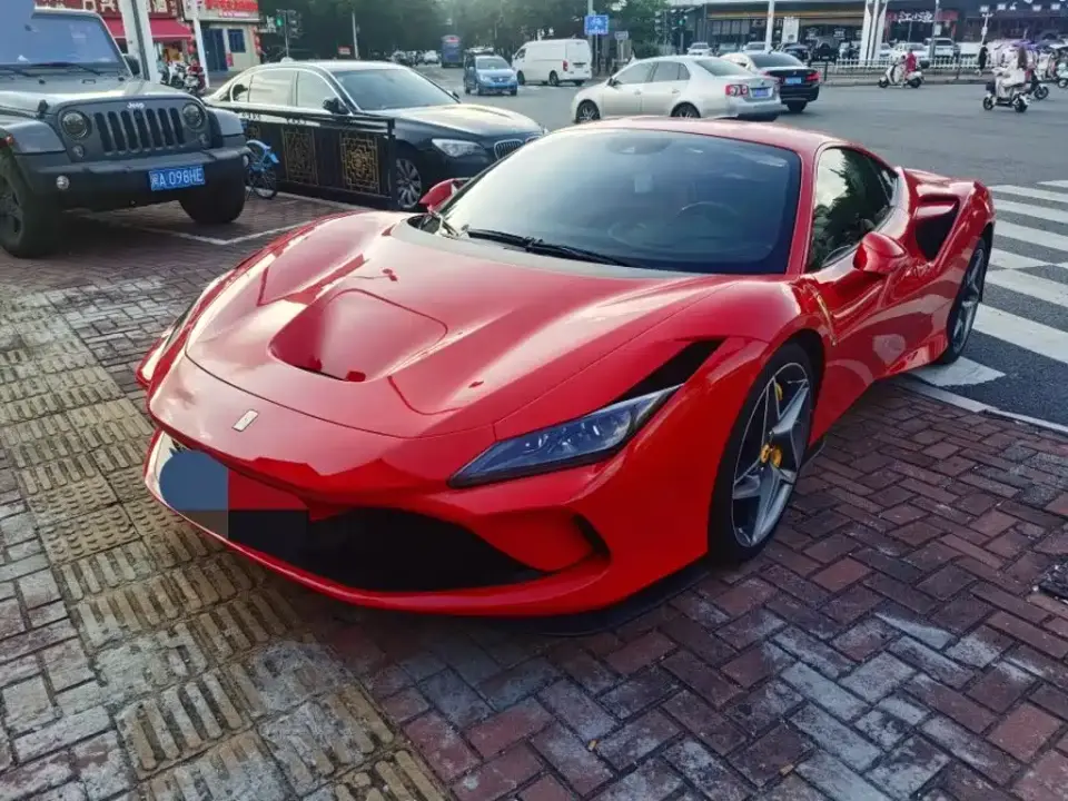 Ferrari F8 Tributo 3.9T V8 2022