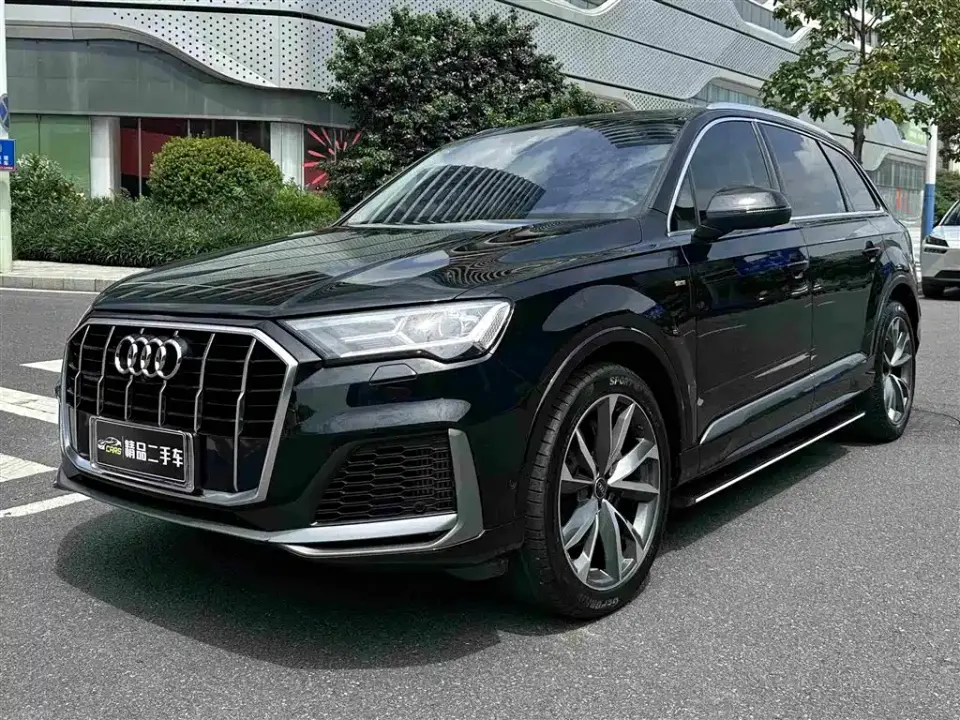 Audi Q7 55 TFSI quattro S line Sport 2022