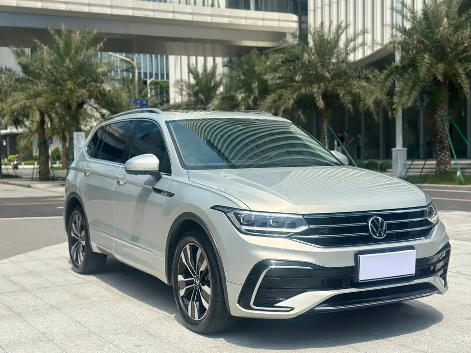 Volkswagen Tiguan L 330TSI Auto 2WD R-Line Premium Edition 2022