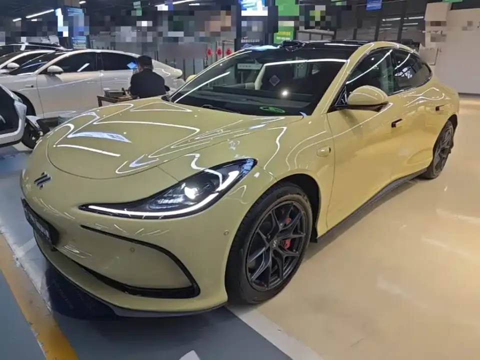 IM Motors IM L6 Max Ultra Performance Edition 2025