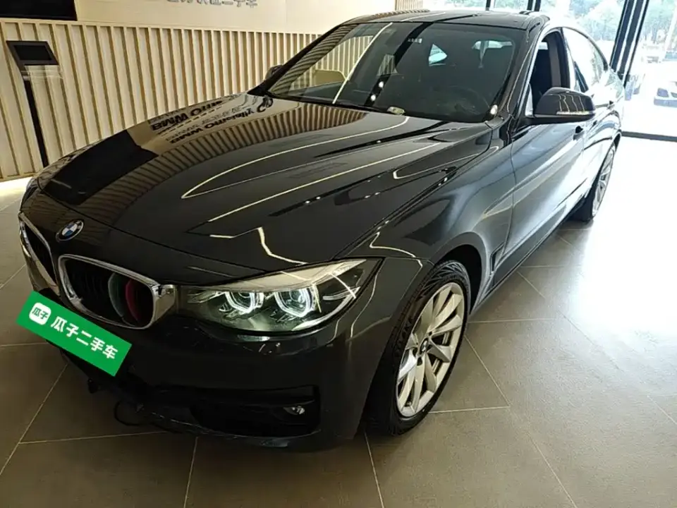 BMW 3 Series GT 320i Fashion Model 2019