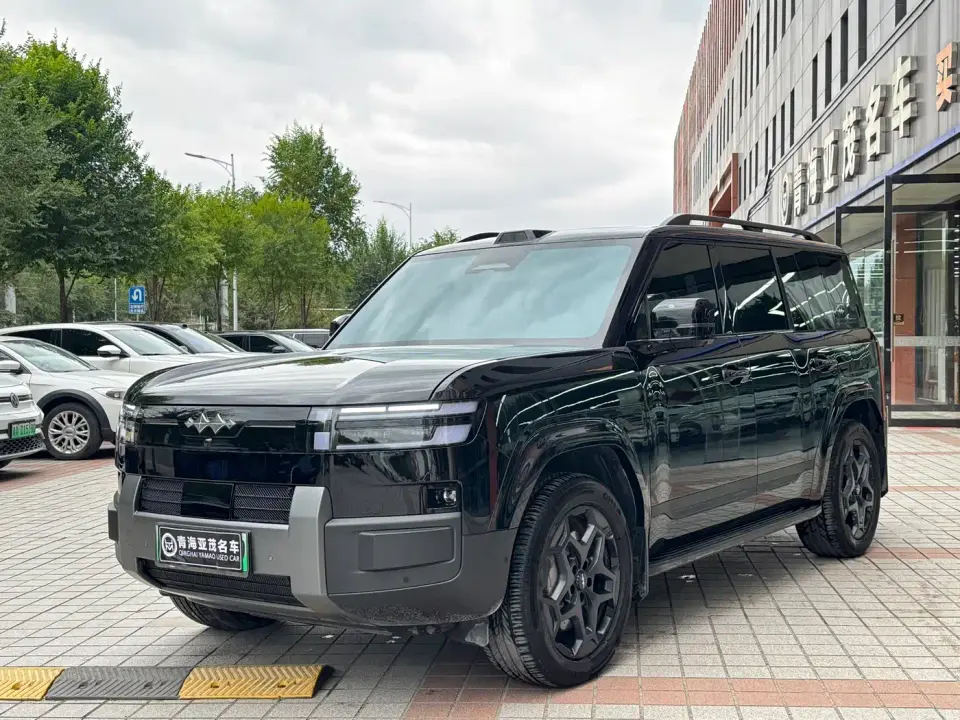 Fangchengbao Titanium 7 AWD Base Model 2026