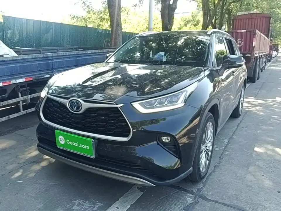 Toyota Highlander 2.5L Smart Hybrid Dual Engine AWD Premium 7-Seater 2023
