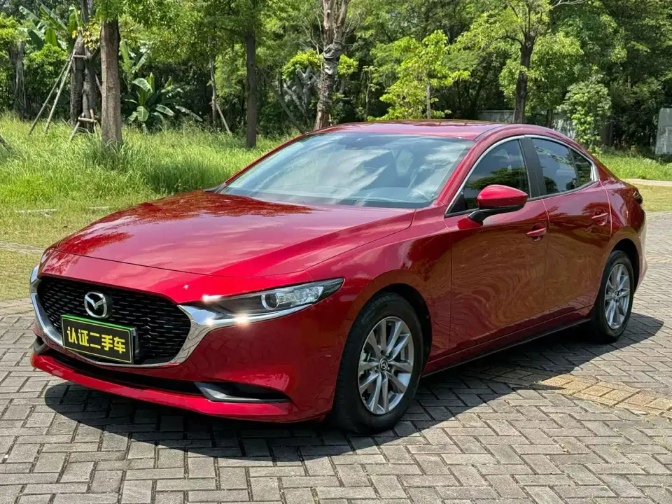 Mazda Mazda3 Axela 2.0L Automatic Quality Edition 2022