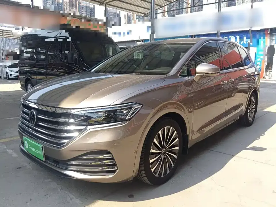 Volkswagen Viloran 380TSI Premium 2021
