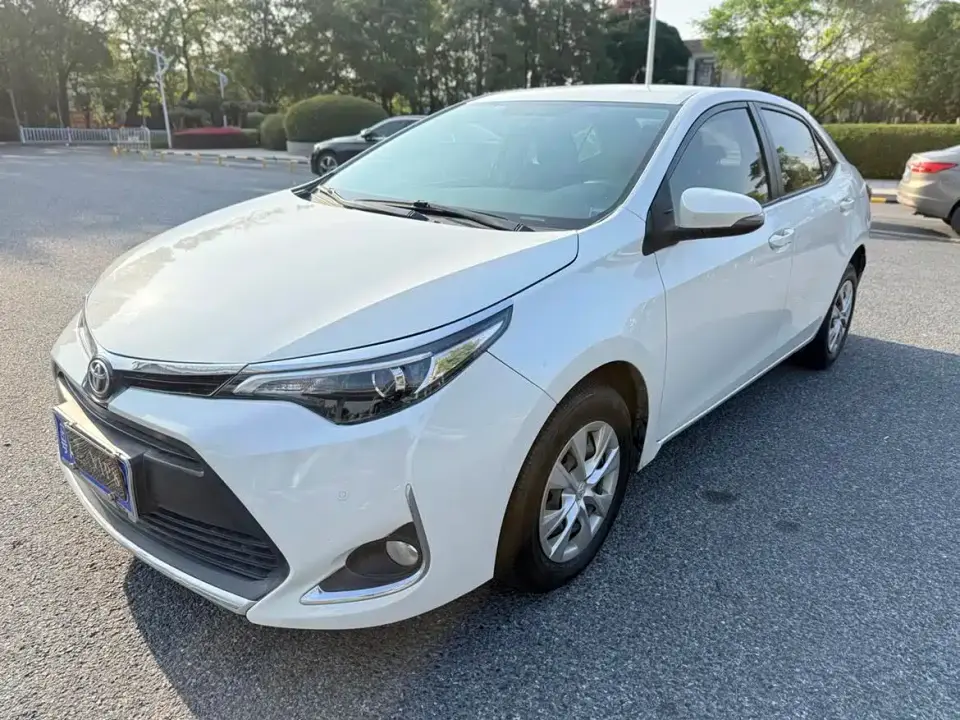 Toyota Levin Facelift 185T CVT Pioneer (China V) 2019