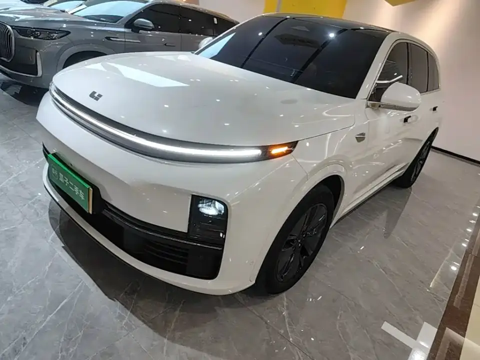 Li Auto L7 Pro 2024