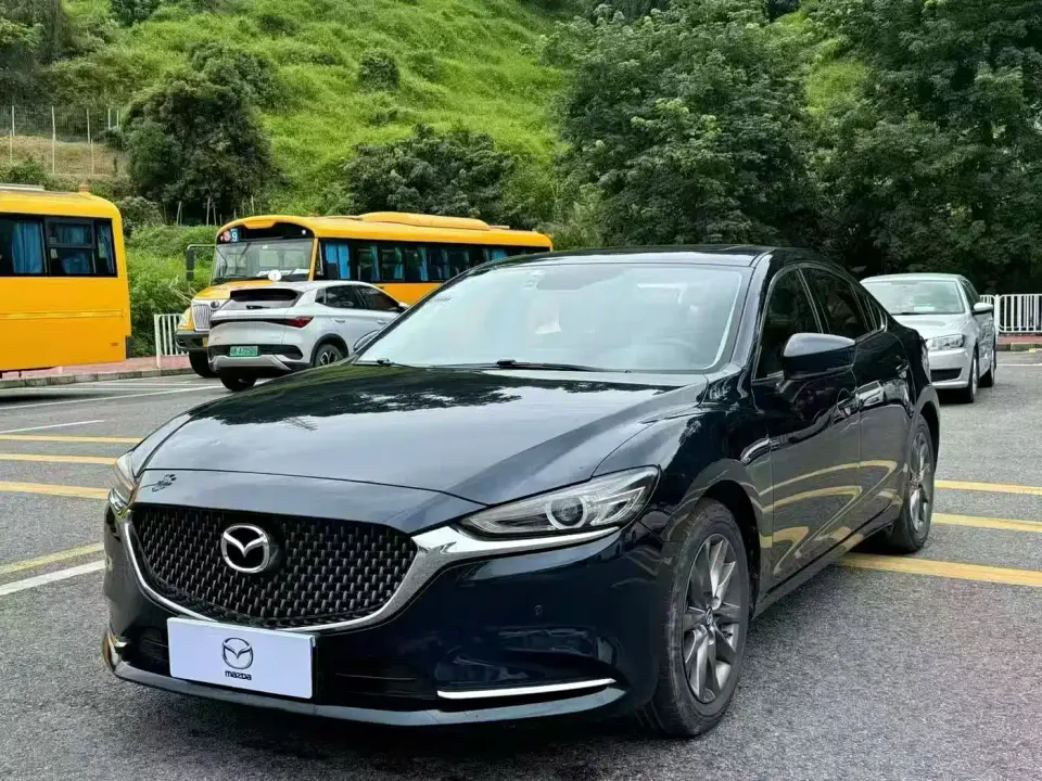 Mazda Atenza 2.0L Skyactiv Luxury 2020