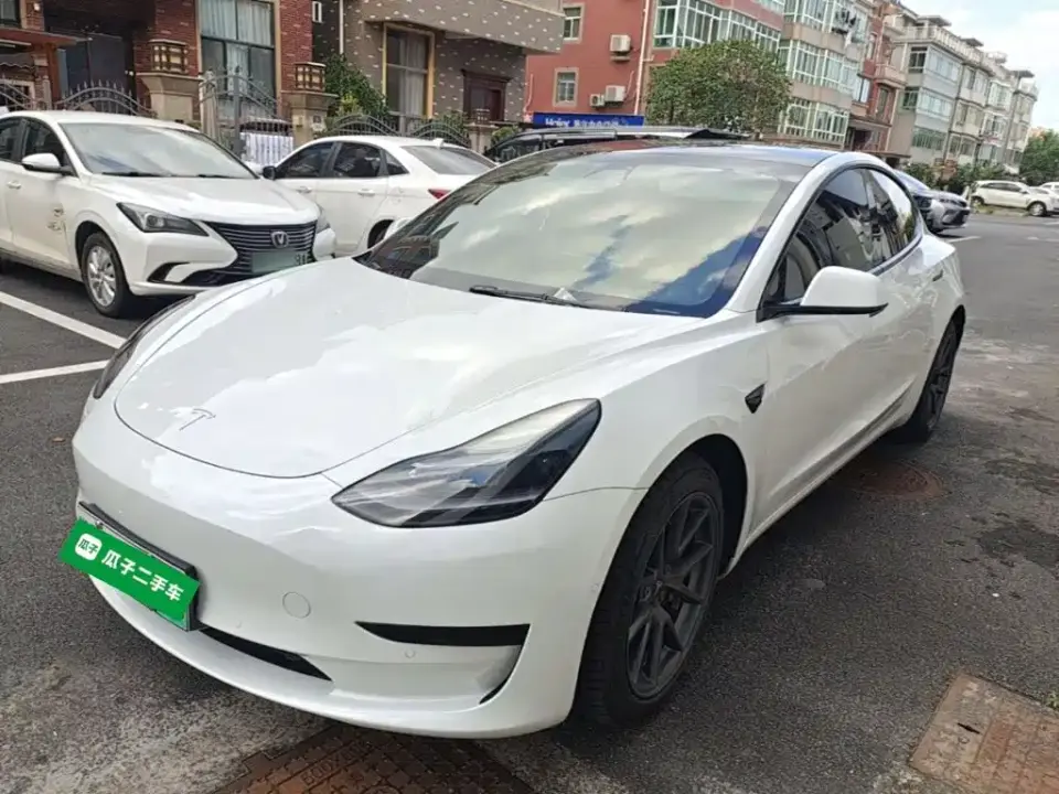 Tesla Model 3 Standard Range Rear-Wheel Drive Upgrade 2021