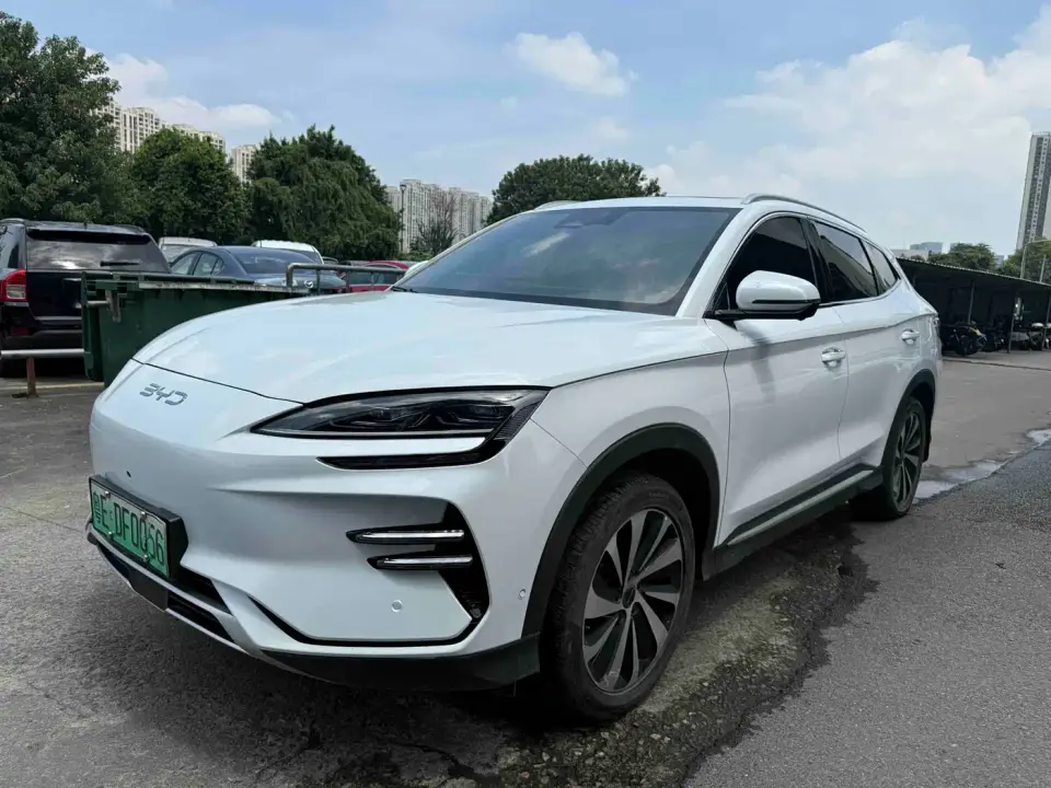BYD Song PLUS PHEV EV 520km Navigation Glory Edition 2024