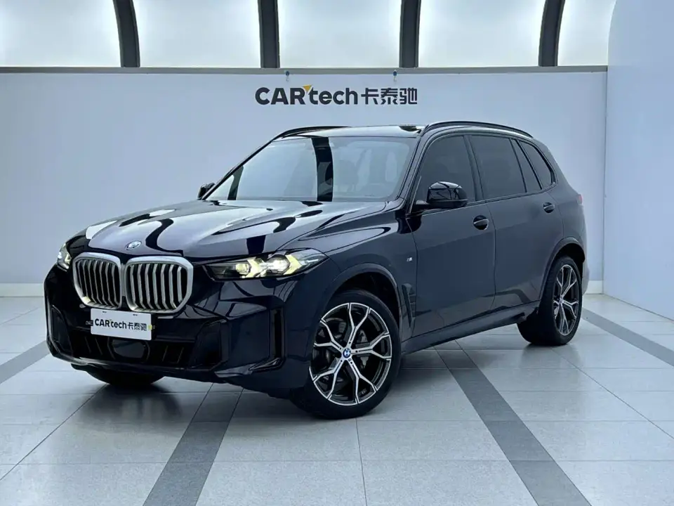 BMW X5 Model xDrive 30Li Exclusive M Sport Blackout Package 2025