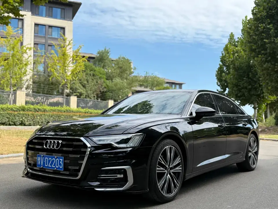 Audi A6L 40 TFSI Luxury Dynamic 2023