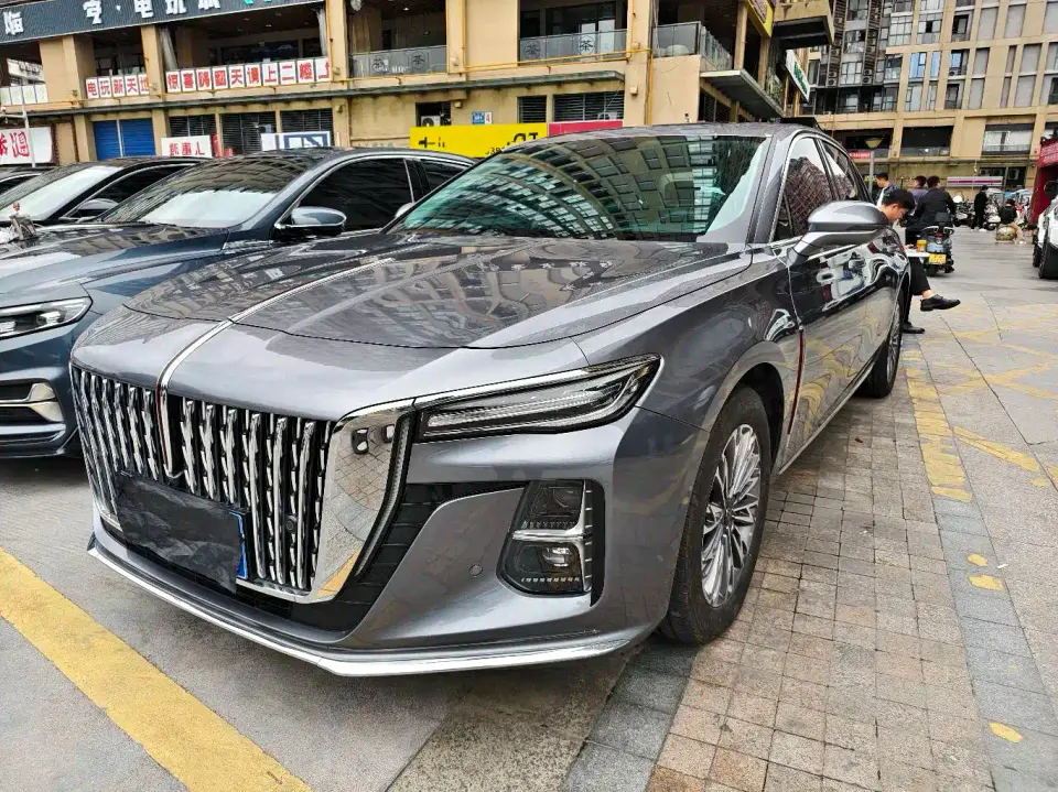 Hongqi H5 1.5T DCT Smart Connect Joy Edition 2023