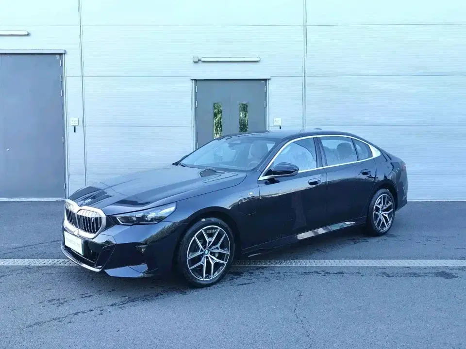 BMW i5 eDrive 35L M Sport Package 2026