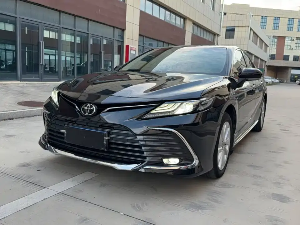 Toyota Camry 2.0G Luxury Edition 2024