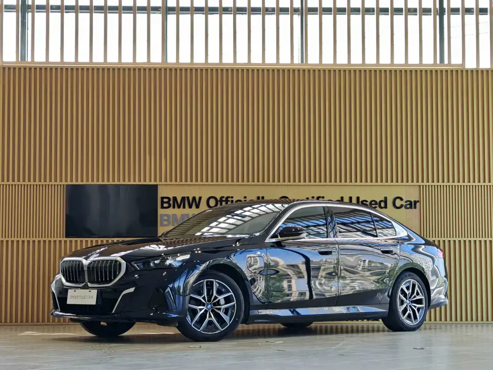 BMW i5 eDrive 35L M Sport Package 2026