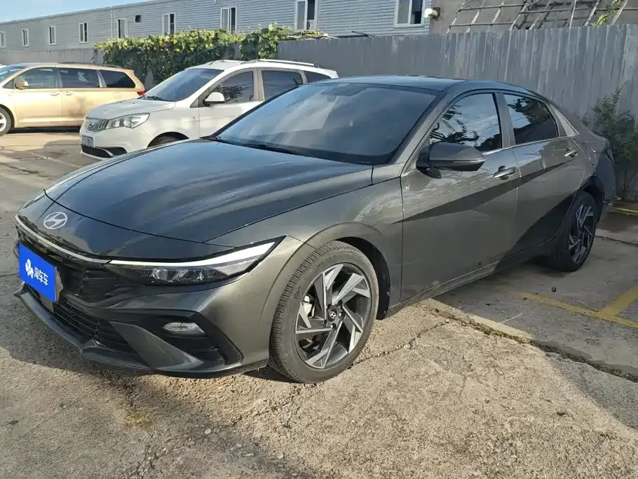 Hyundai Elantra 1.5L CVT GLX Elite Edition 2023