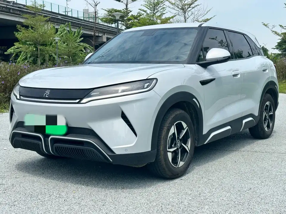 BYD Yuan UP 401KM Leading Edition 2024