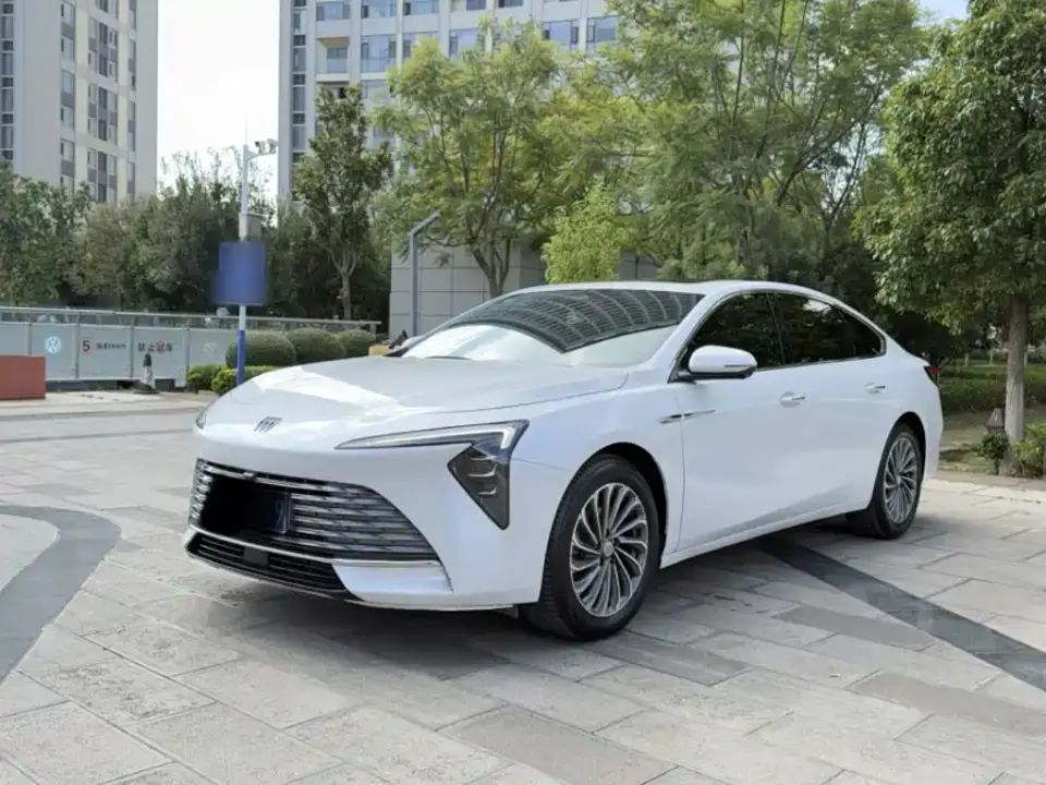 Buick LaCrosse 28T Yuezun Edition 2024
