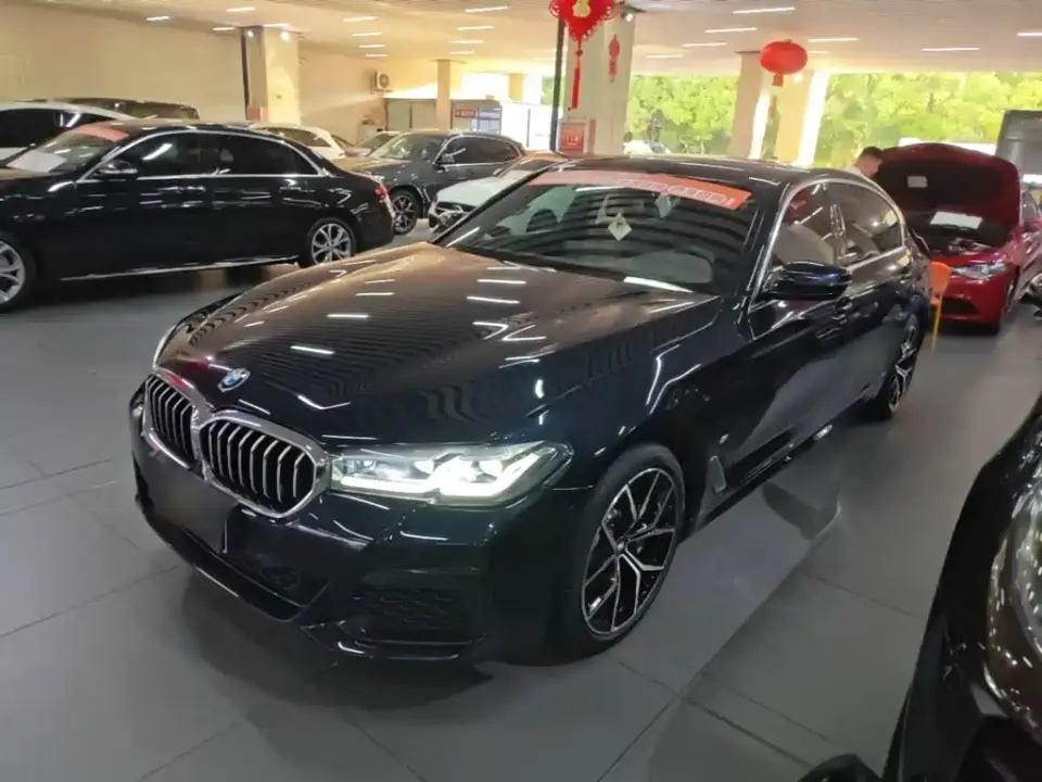 BMW 5 Series Facelift 530Li Premium M Sport Package 2022
