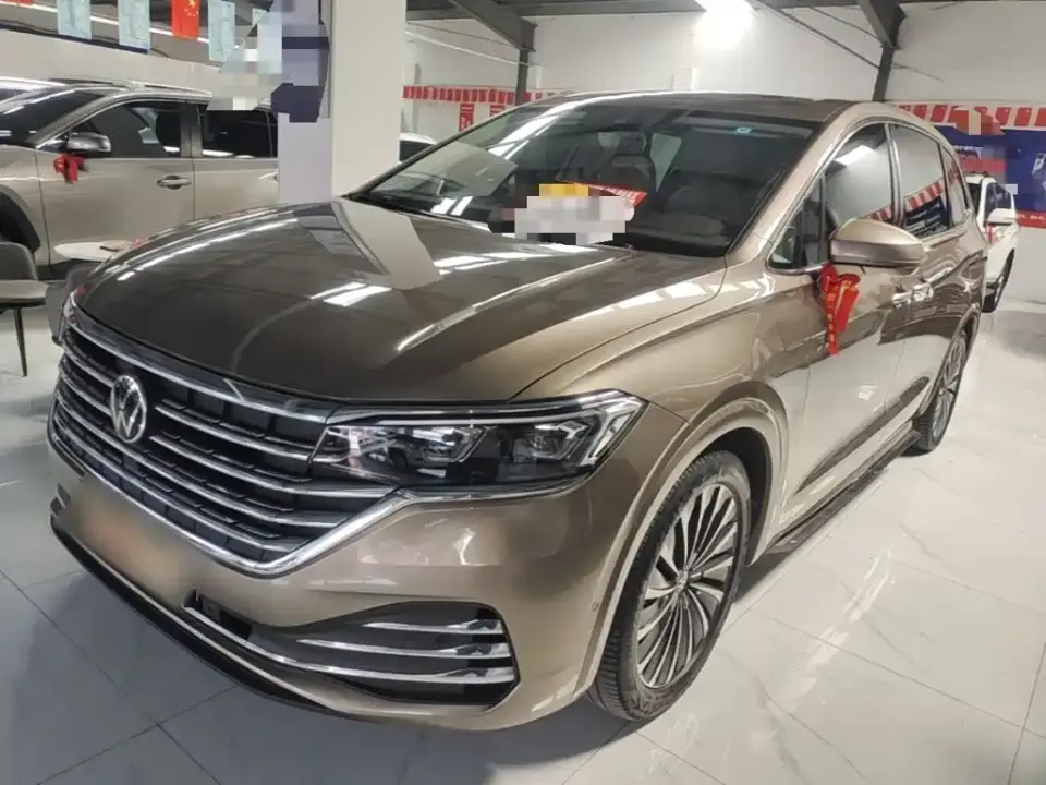 Volkswagen Viloran 380TSI Premium 2020