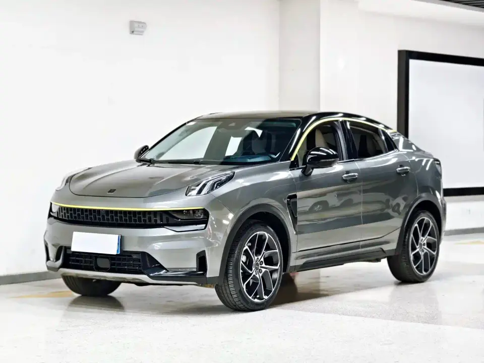 Lynk & Co 05 2.0TD 2WD Shine Halo 2020