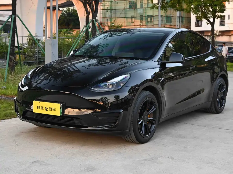 Tesla Model Y Facelift Rear-Wheel Drive Version 2023