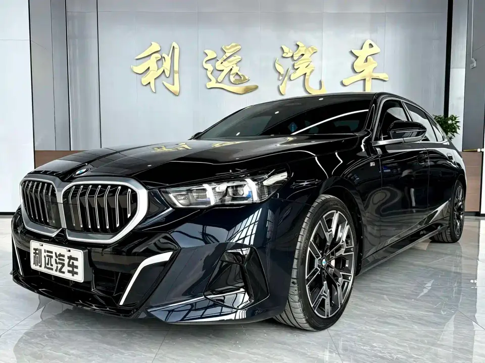 BMW 5 Series 530Li Premium M Sport Package 2025