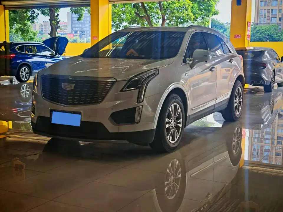 Cadillac XT5 2.0T 2WD Luxury 2022