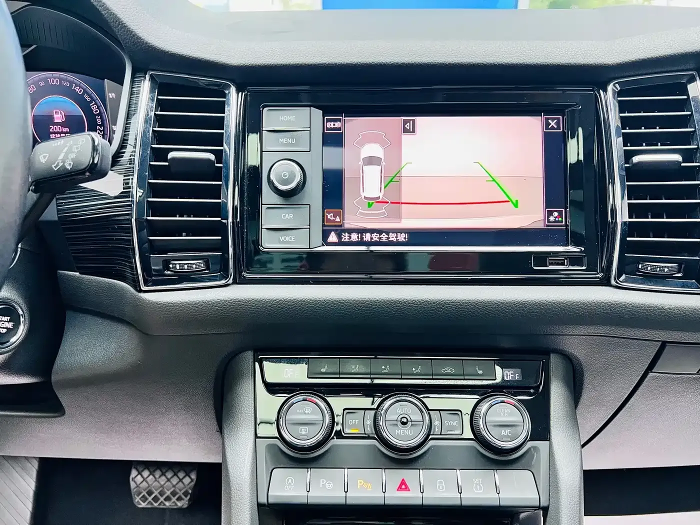 Skoda Kodiaq TSI330 5-Seater 2WD Luxury Premium Edition 2020 — фото 13