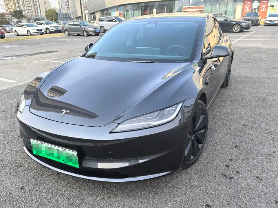 Tesla Model 3 Rear-Wheel Drive 2024