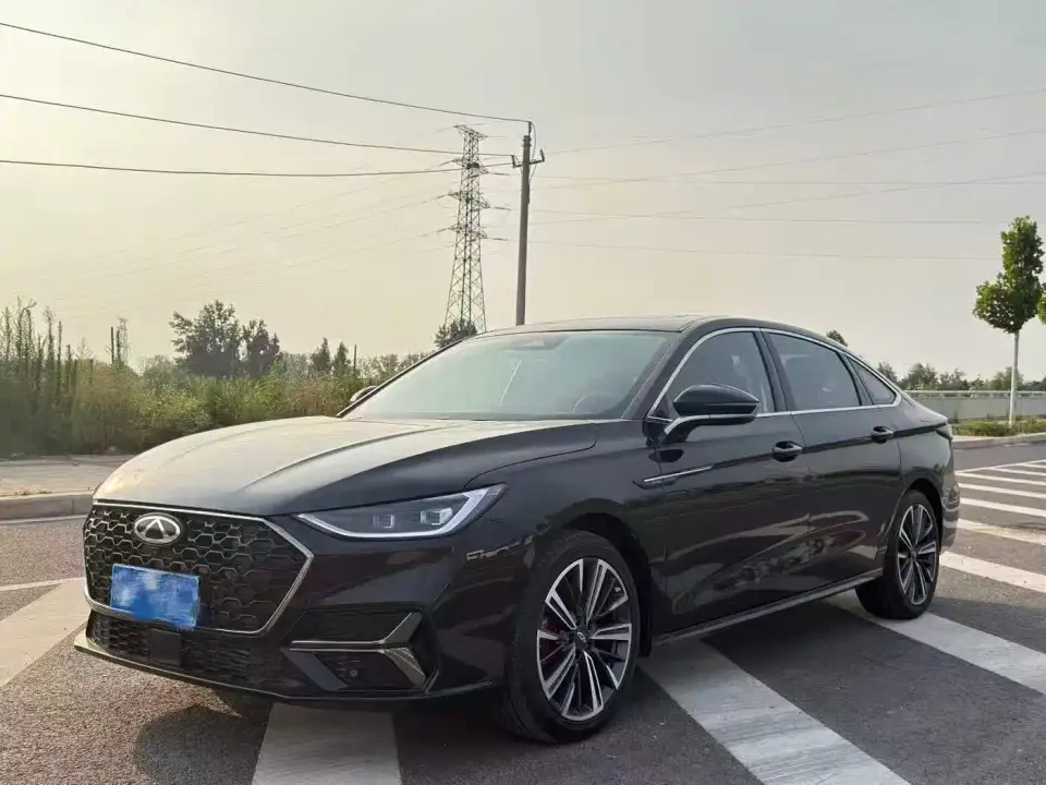 Chery Arrizo 8 PRO Pro 2.0T Premium 2025