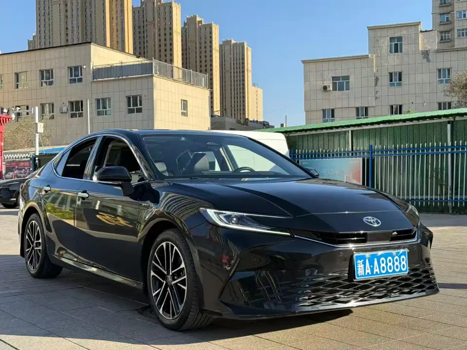 Toyota Camry Hybrid 2.5HG Premium Edition 2024