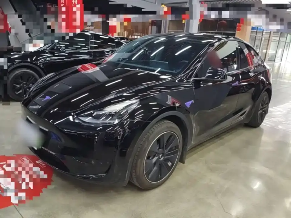 Tesla Model Y Facelift Rear-Wheel Drive Version 2023